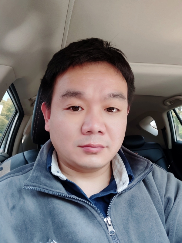 上善若水的第二张照片--深圳相亲服务中心
