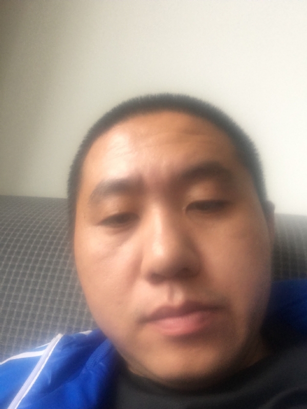人间不值得的第三张照片--深圳相亲服务中心