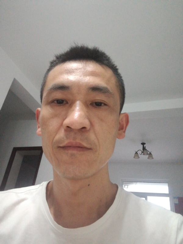 找老伴的第一张照片--深圳相亲服务中心