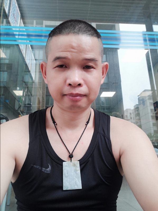 曾生的第一张照片--深圳相亲服务中心