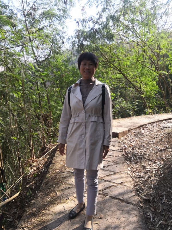 兰草的第一张照片--深圳相亲服务中心
