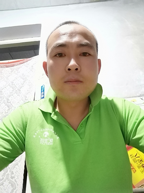 东海龙王的第三张照片--深圳相亲服务中心