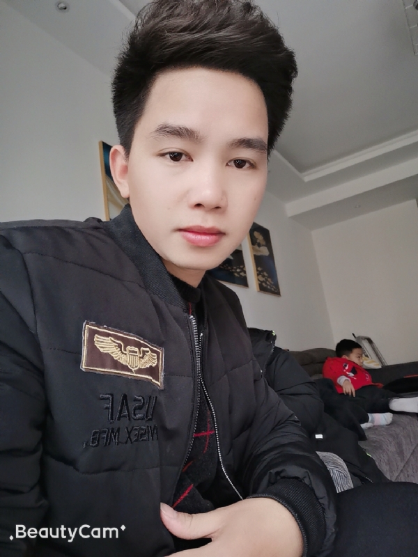 发发发的第一张照片--深圳相亲服务中心