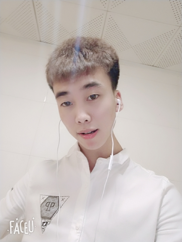 晚枫的第一张照片--深圳相亲服务中心