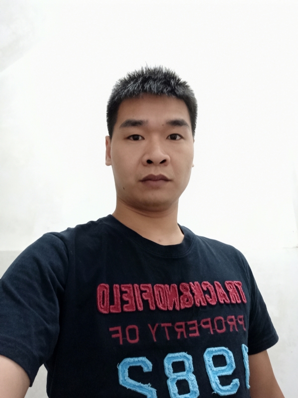老表的第一张照片--深圳相亲服务中心