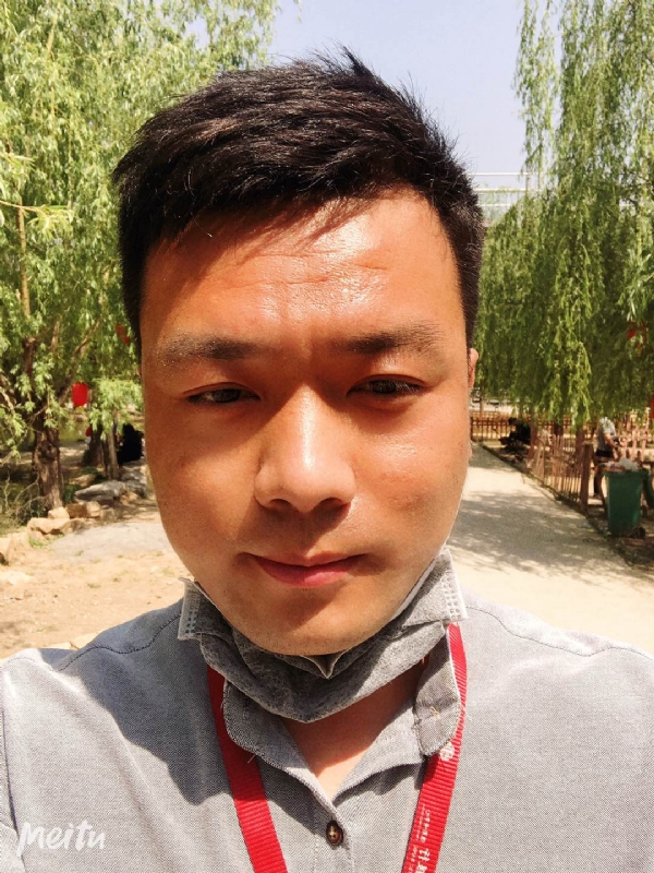 出离的第一张照片--深圳相亲服务中心