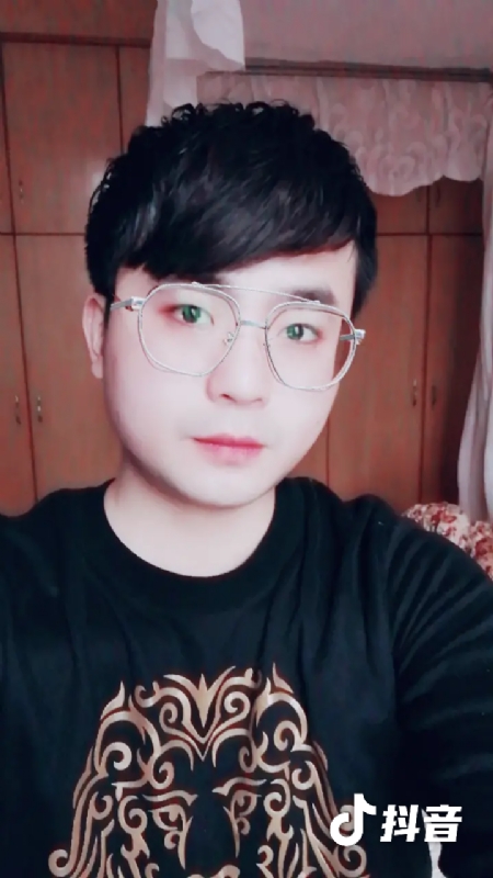 哎呦哥哥的第二张照片--深圳相亲服务中心