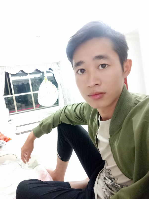 风中飞沙的第一张照片--深圳相亲服务中心