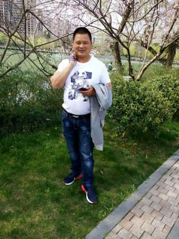 纯爷们的第二张照片--深圳相亲服务中心