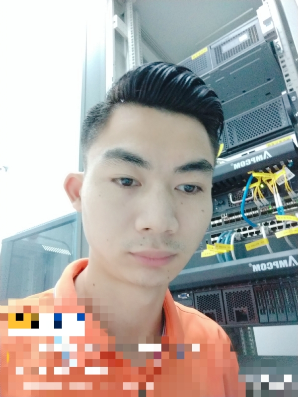 小海的第一张照片--深圳相亲服务中心