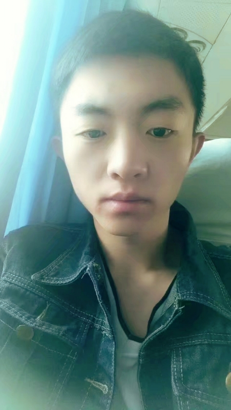 小手冰凉的第一张照片--深圳相亲服务中心