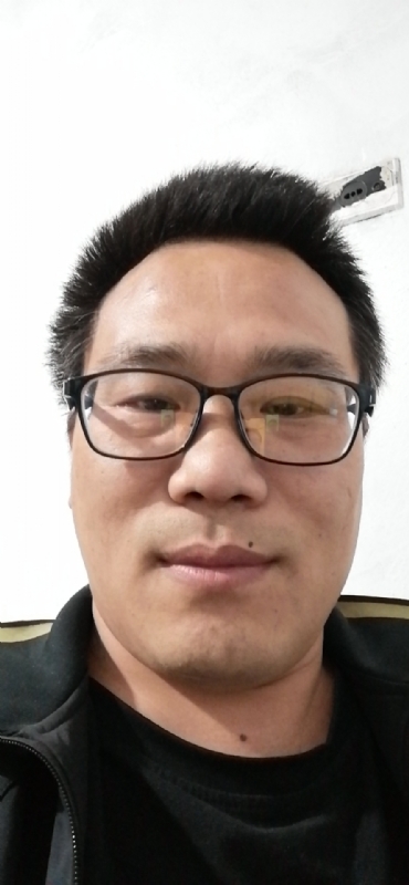 华子的第一张照片--深圳相亲服务中心