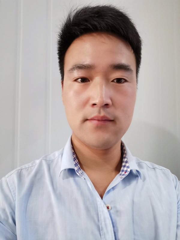 诗和远方的第一张照片--深圳相亲服务中心