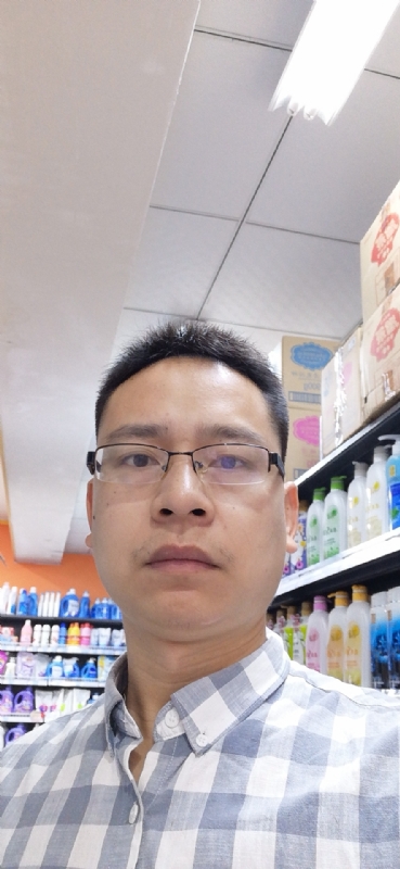 阿华的第一张照片--深圳相亲服务中心