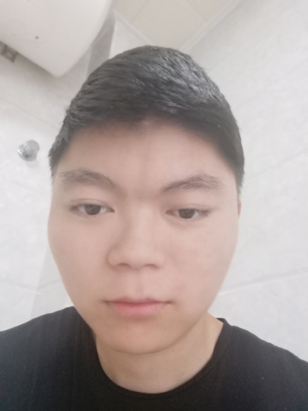 秦洋的第二张照片--深圳相亲服务中心