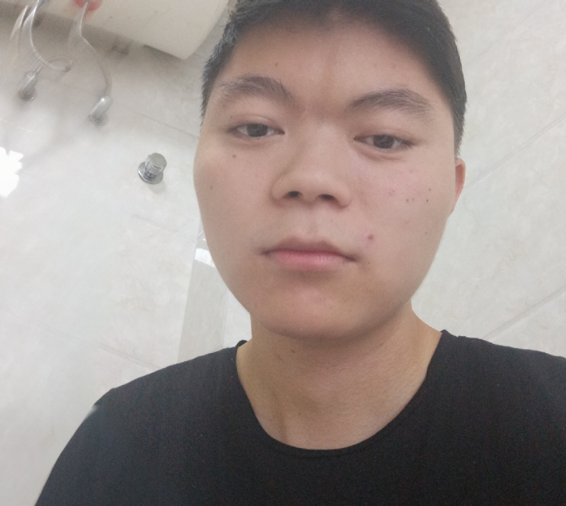 秦洋的第四张照片--深圳相亲服务中心