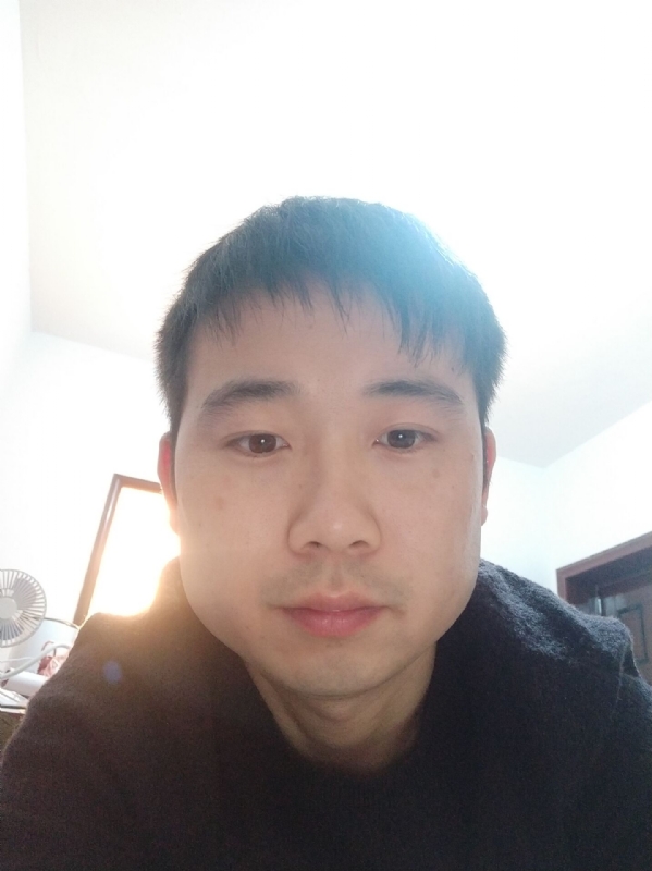 慢慢夏复夏的第一张照片--深圳相亲服务中心