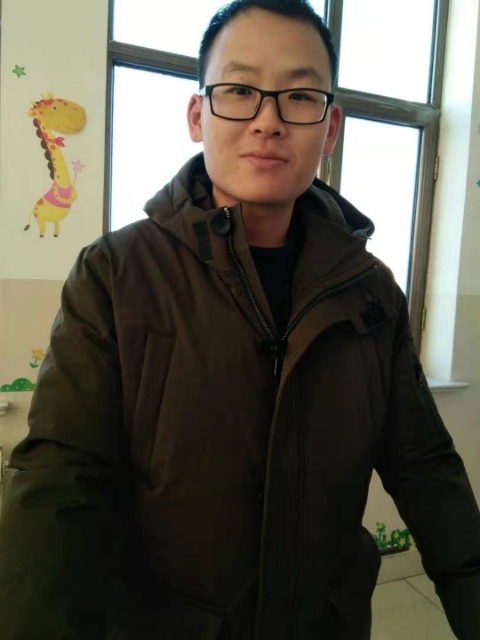 品上男人的第一张照片--深圳相亲服务中心