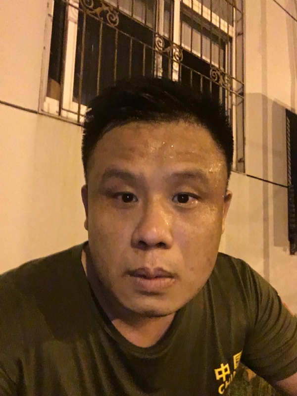 James2020的第一张照片--深圳相亲服务中心