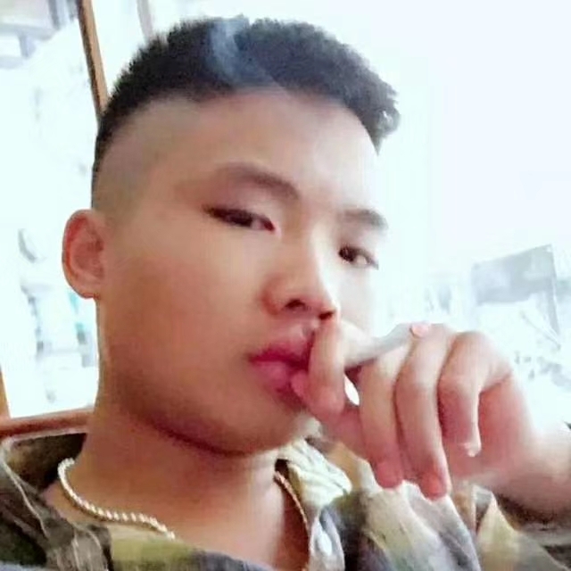 比比曾_的第一张照片--深圳相亲服务中心