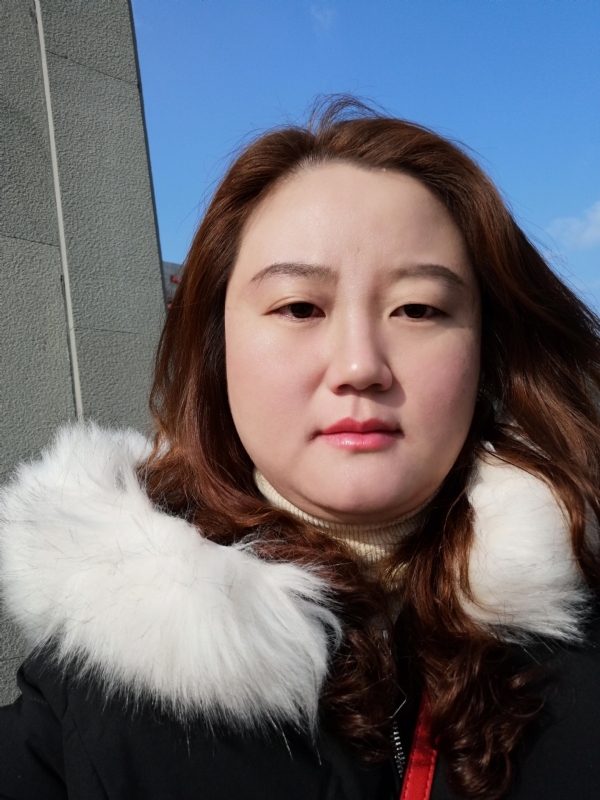 李清的第一张照片--深圳相亲服务中心