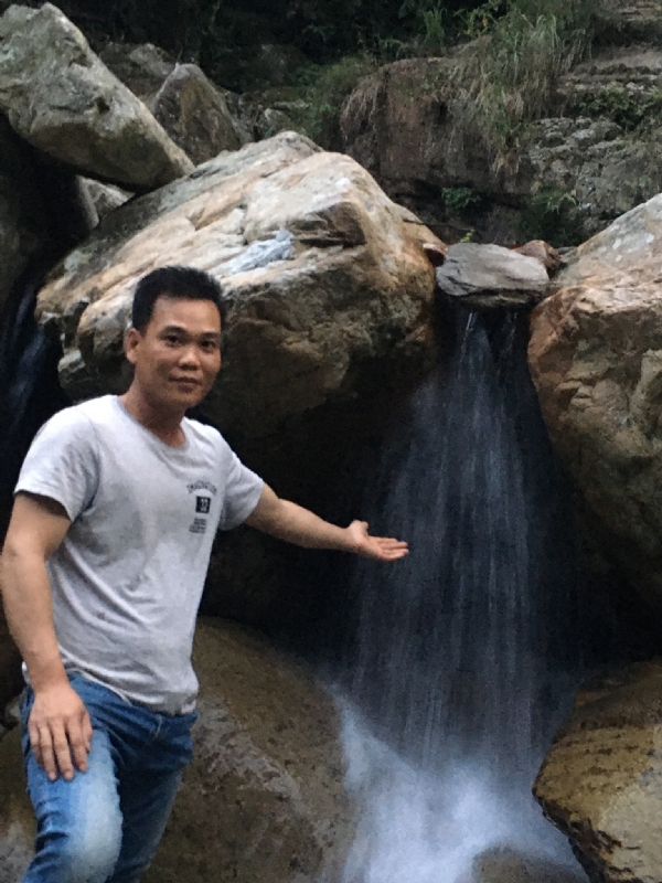 Luang少的第三张照片--深圳相亲服务中心