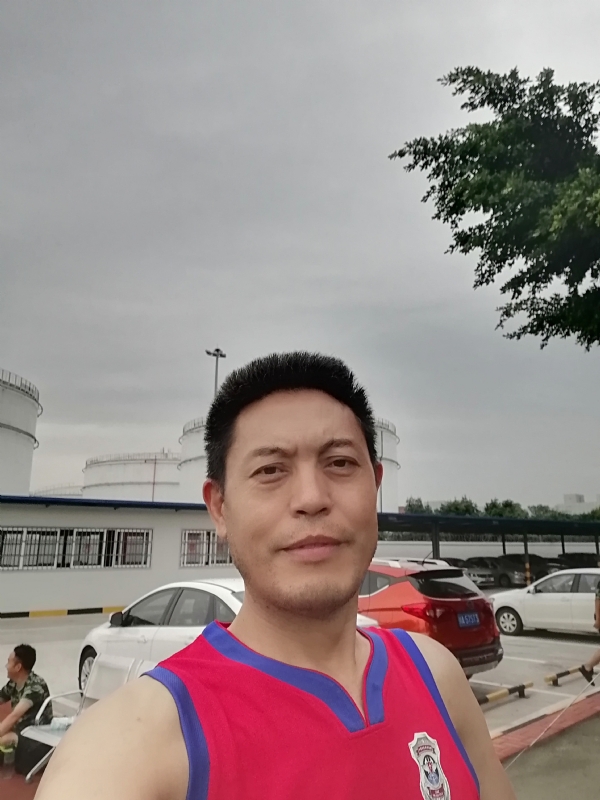 沧浪之水的第二张照片--深圳相亲服务中心
