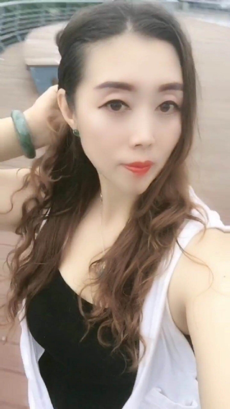 雨蝶的第三张照片--深圳相亲服务中心
