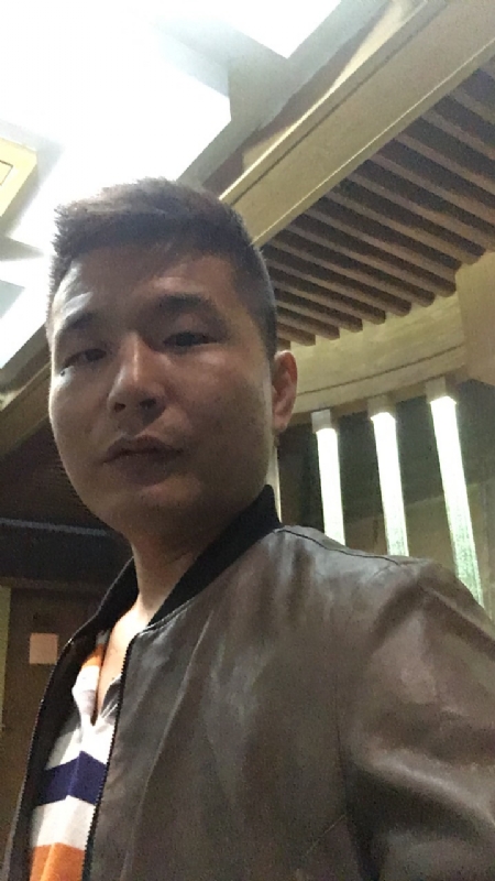 古月的第三张照片--深圳相亲服务中心