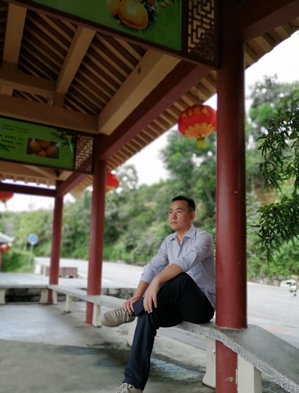 莋个俗人的第一张照片--深圳相亲服务中心