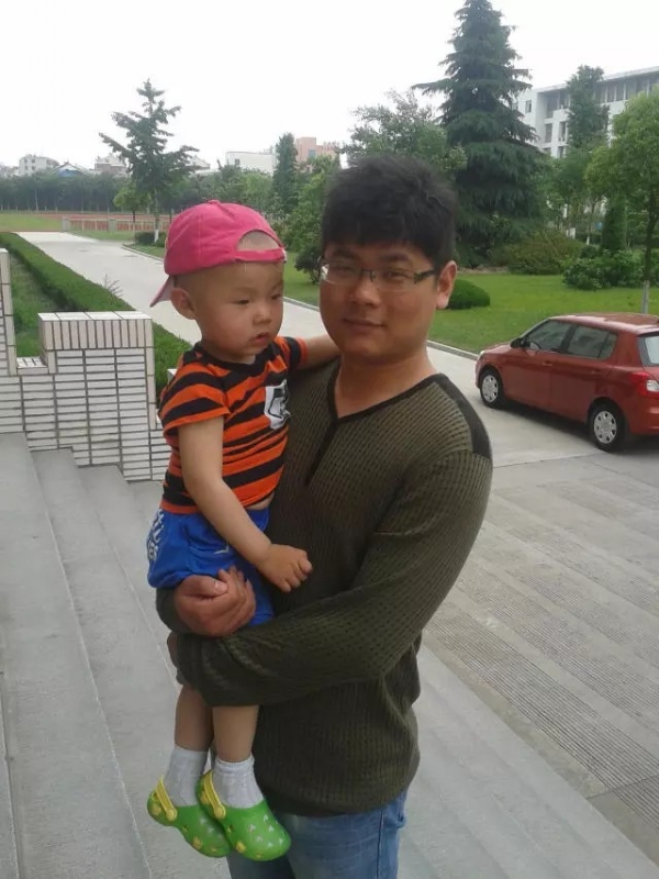 秦时明月的第一张照片--深圳相亲服务中心