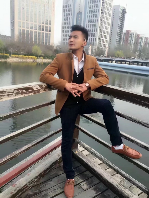 只为等你的第一张照片--深圳相亲服务中心