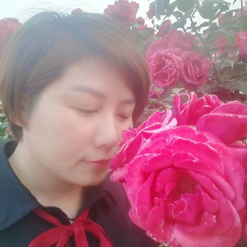 潇潇雨歌的第一张照片--深圳相亲服务中心