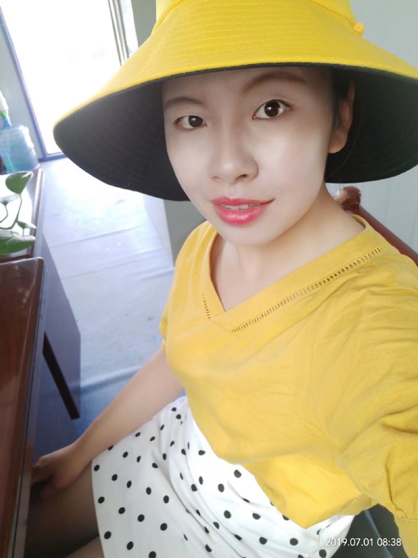 依若萱的第一张照片--深圳相亲服务中心