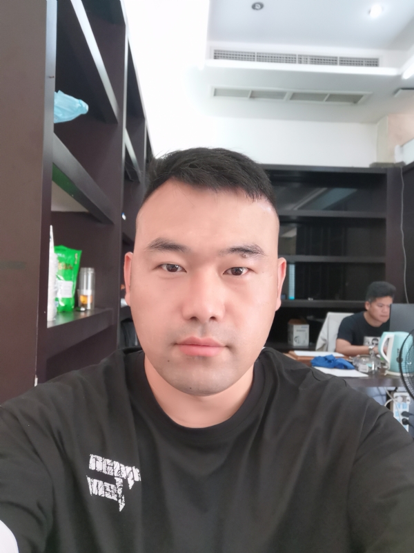 香菇稻草人的第三张照片--深圳相亲服务中心
