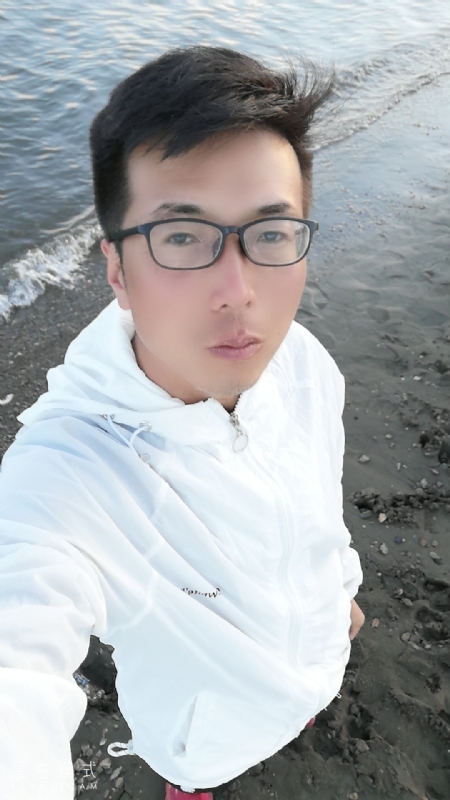 风的第一张照片--深圳相亲服务中心