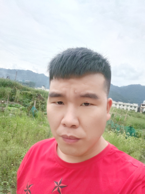 情火的第一张照片--深圳相亲服务中心