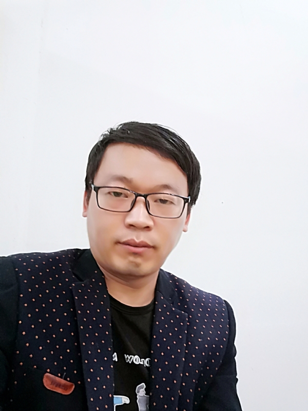 旭的第一张照片--深圳相亲服务中心
