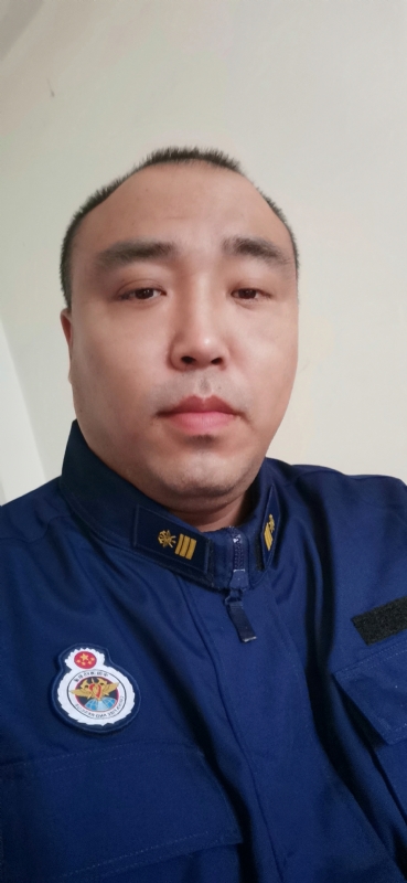 平凡的第一张照片--深圳相亲服务中心