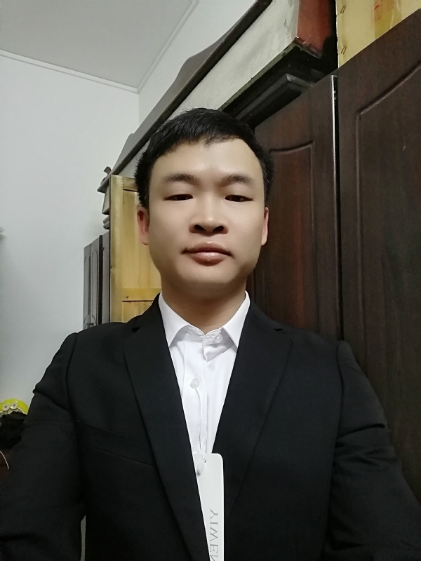 寻找真爱的第一张照片--深圳相亲服务中心