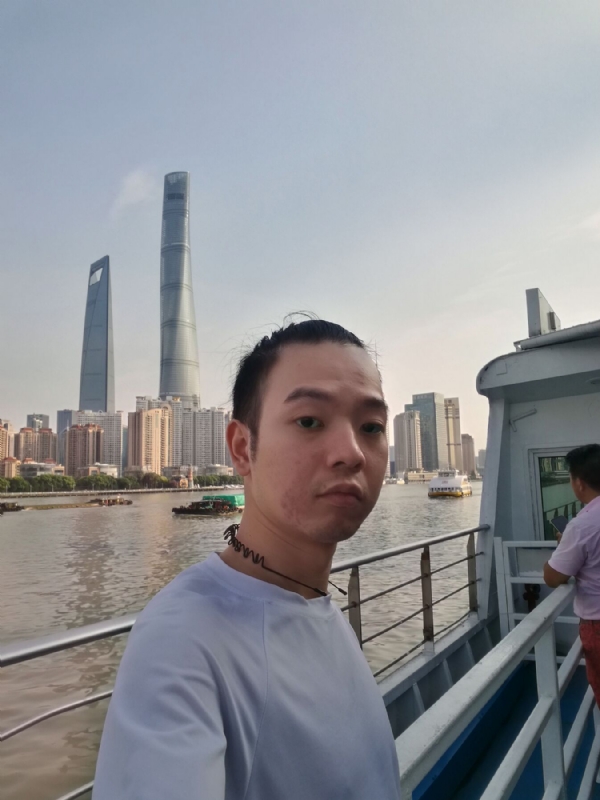 寻找爱情的孤单的第一张照片--深圳相亲服务中心