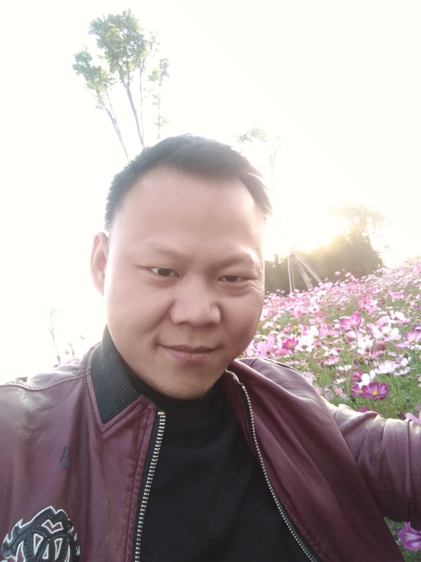 永远的永远的第一张照片--深圳相亲服务中心