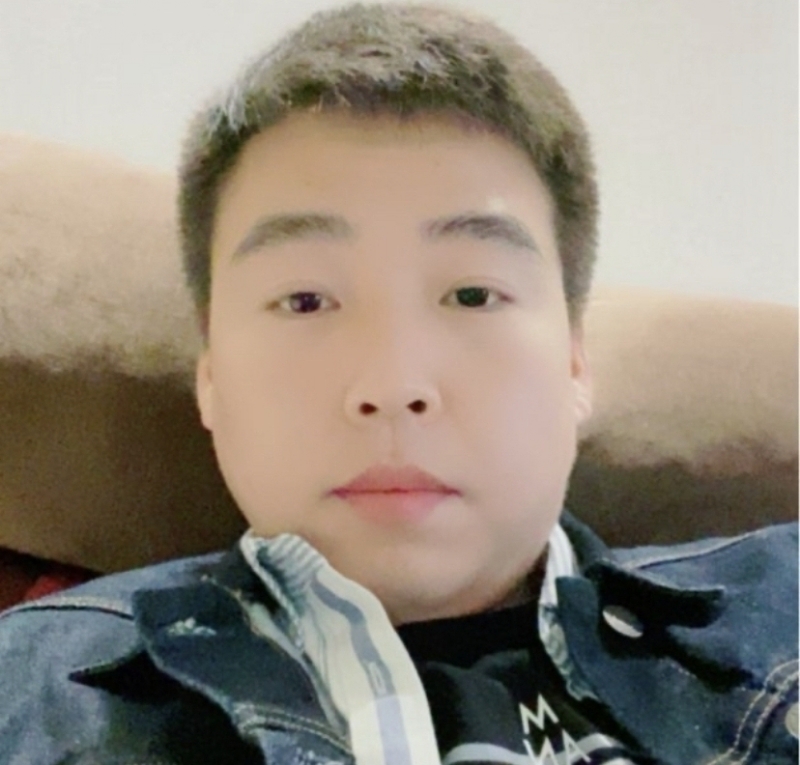痞子涛的第一张照片--深圳相亲服务中心