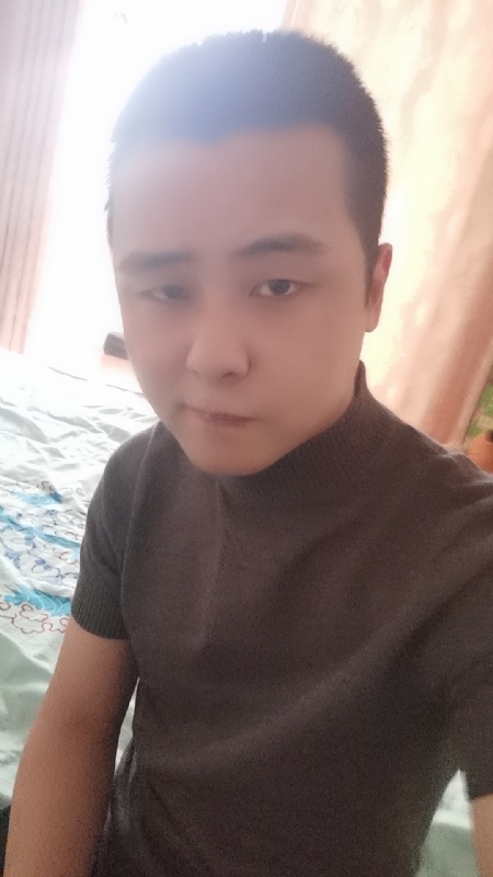 未来可期的第一张照片--深圳相亲服务中心