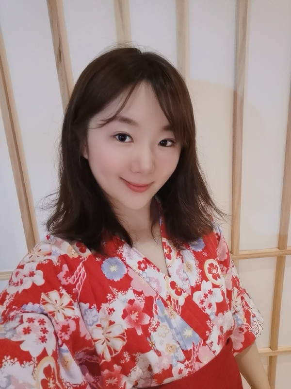 简单的第一张照片--深圳相亲服务中心
