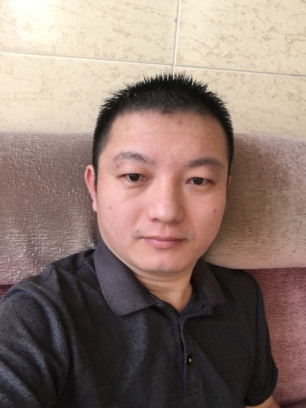 曲怀觞的第二张照片--深圳相亲服务中心