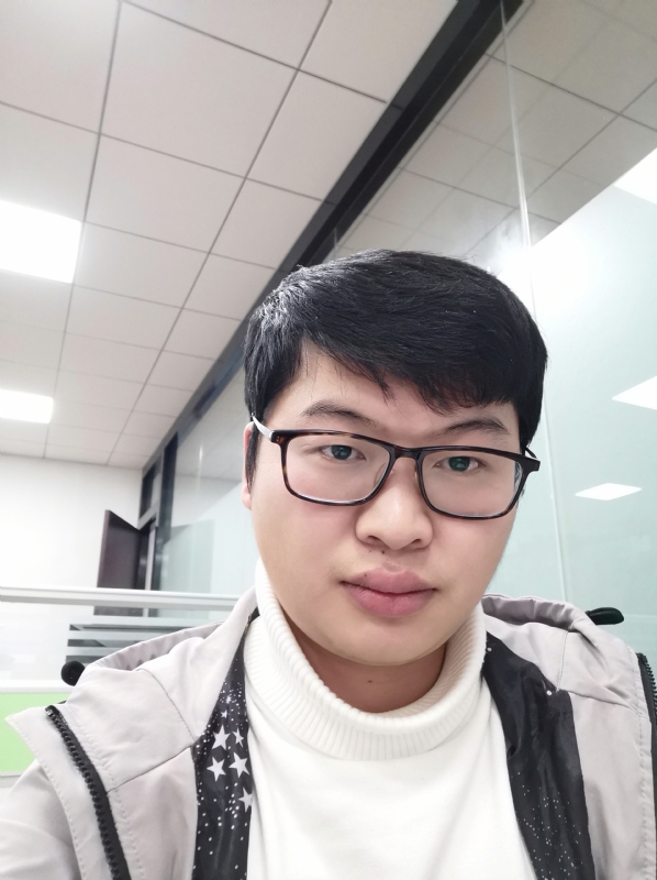 乀漓洛的第一张照片--深圳相亲服务中心