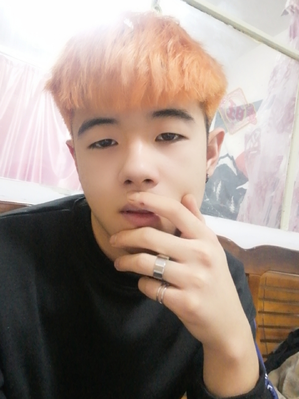 钟宇诗的第一张照片--深圳相亲服务中心