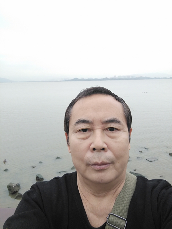重振雄风的第七张照片--深圳相亲服务中心