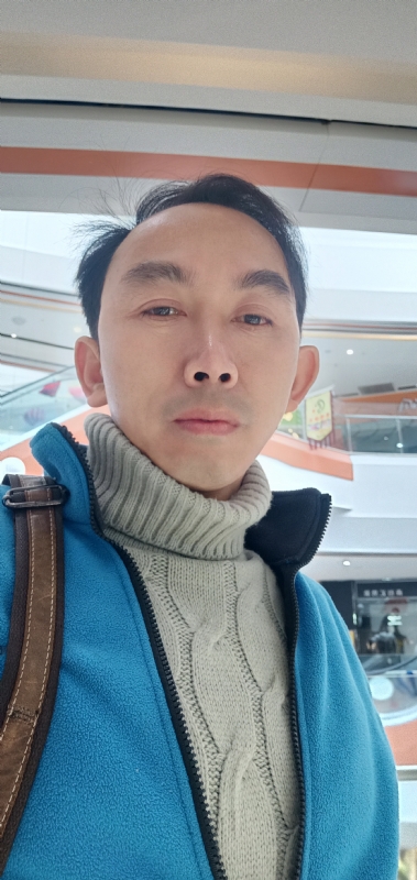 峤哥的第一张照片--深圳相亲服务中心